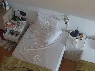 Camsoda Best Webcam of voyeurcam-julmodels-bed-7