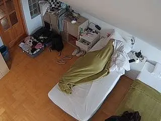 Camsoda Adult Video Chat of voyeurcam-julmodels-bed-7