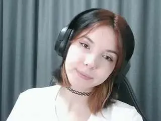 Camsoda Free Porn Cam of carloslombera
