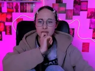 Camsoda Free Live Porn of amelia-sweetie1