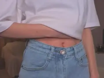 Chaturbate Live Sex Cam of lynettebails