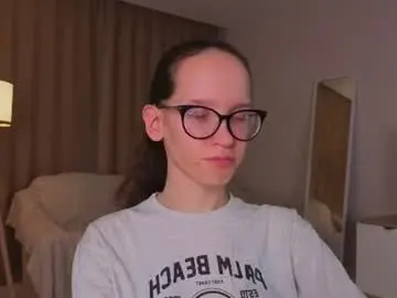 Chaturbate Best live sex cam show of lynettebails