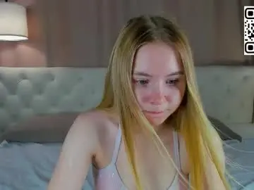 Chaturbate Live Sex Cam of pixiestar_