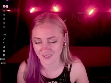 Chaturbate Adult Webcams of dramaquenn