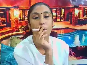 Chaturbate Adult Video Chat of indiansexybutt4u2luv