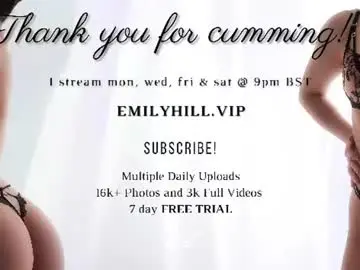 Chaturbate Live Porn of littlee33