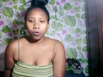 Chaturbate Live Porn of sanyah513
