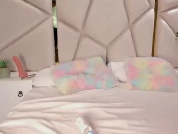 Chaturbate Watch Live Sex Cams of laura_scott_