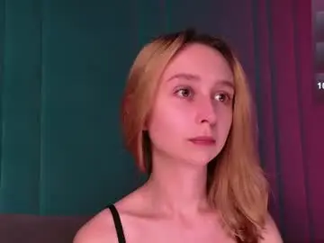 Chaturbate Adult Video Chat of sweatee_fluff