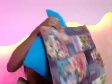 Chaturbate Nude Webcam of kloee_12