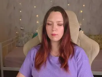 Chaturbate Live Sex Cam of monica__queen