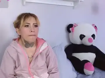 Chaturbate Adult Video Chat of katty_candyy