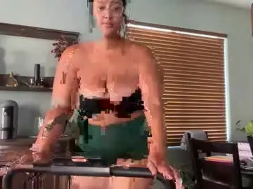 Chaturbate Live Sex Cam of dreamyriri