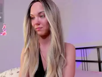Chaturbate Live Porn of flora_amber