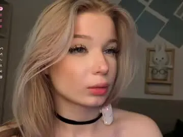 Chaturbate Adult Video Chat of shiningdawn