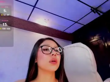 Chaturbate Best live sex cam show of sophiajones_1