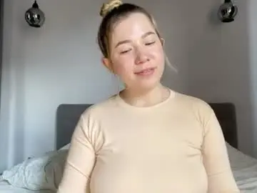 Chaturbate Best live sex cam show of alyrasun