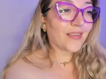 Chaturbate Live Sex of naty__mature_