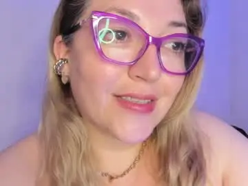 Chaturbate Sex Chat of naty__mature_