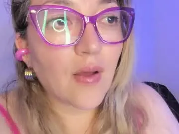 Chaturbate Live Sex Cam of naty__mature_