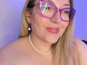 Chaturbate Private Sex Chat of naty__mature_