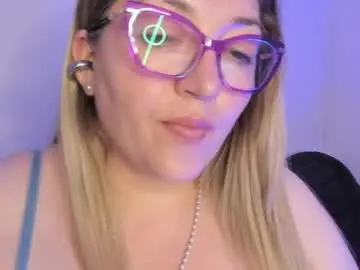 Chaturbate Sex Chat of naty__mature_