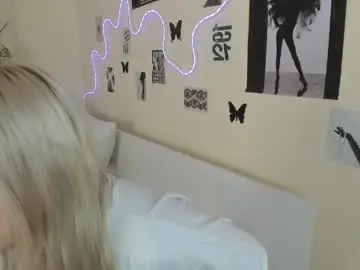 Chaturbate Free Porn Cam of satinpresence