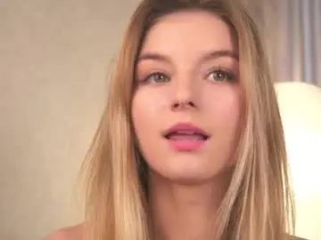 Chaturbate Nude Webcam of my_little_pollly