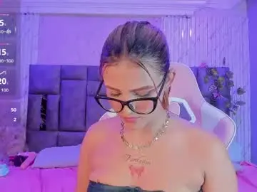 Chaturbate Free Porn Cam of zhararousse