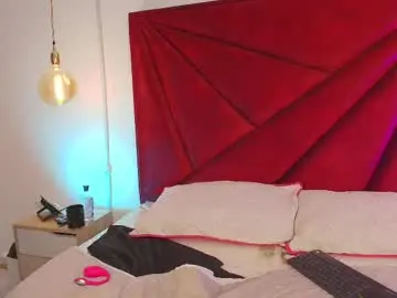 Chaturbate Live Porn of nahomiross