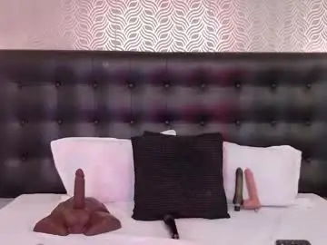 Chaturbate Watch Live Sex Cams of naiaramasson_