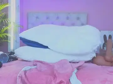 Chaturbate Watch Live Sex Cams of caro_lovings