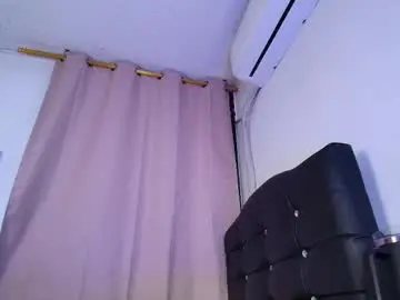 Chaturbate Live Sex of mia_depp