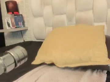 Chaturbate Live Sex Cam of adaporter
