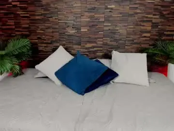 Chaturbate Watch Live Sex Cams of ariiaa_1