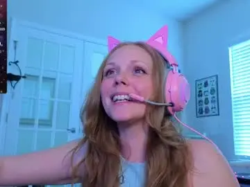 Chaturbate Adult Video Chat of daphnemadison