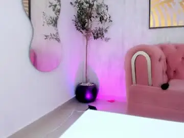 Chaturbate Sex Chat of krissi_latore