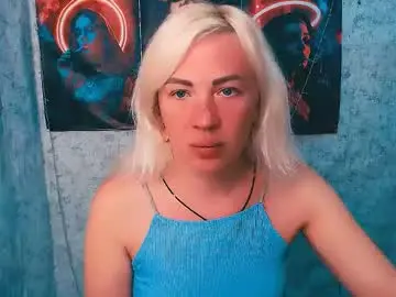 Chaturbate Free Live Porn of alinafrey_
