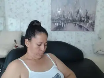 Chaturbate Best live sex cam show of mature_martina_