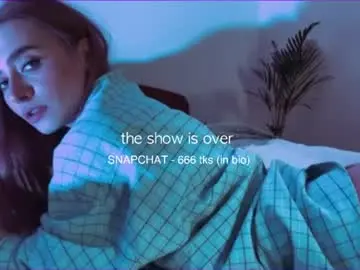 Chaturbate Nude Webcam of yvie_