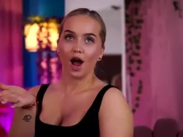 Chaturbate Free Porn Cam of elyssawetxx