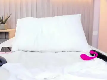 Chaturbate Best live sex cam show of sofiiaduque_