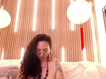 Chaturbate Live Sex Cam of velvet_curly