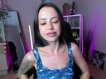 Chaturbate Live Sex Cam of monica_brilliant