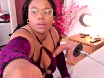 Chaturbate Watch Live Sex Cams of makena_gh