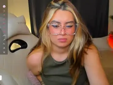 Chaturbate Private Sex Chat of dakottaa__