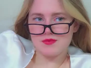 Chaturbate Sex Chat of lexireadway
