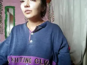 Chaturbate Live Sex Cam of callme_lolas