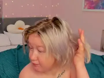 Chaturbate Watch Live Sex Cams of mia_ferd