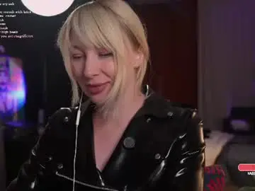 Chaturbate Live Sex of bronnica